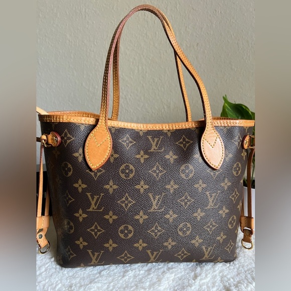 !SOLD !!!!!!! 🛑 Louis Vuitton Neverfull PM Monogram with pouch +dust bag - Picture 14 of 17